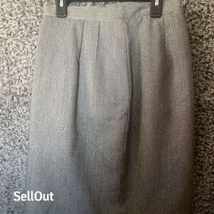 Women's Size 12 Gray Houndstooth Pleated Skirt